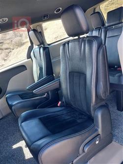 دودج جراند كارافان